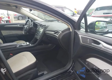 2020 Ford Fusion Se из США, поврежденный, VIN 3FA6P0HDXLR197587